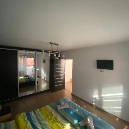 Paolonia Apartment